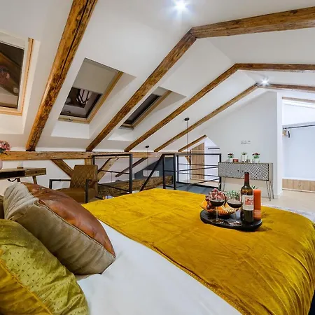 Apartment Lumina 2-level With Balcony *