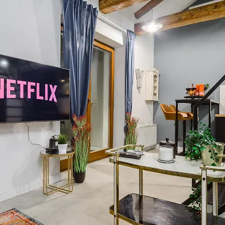 Lumina Luxury On Piotrkowska Street وودج